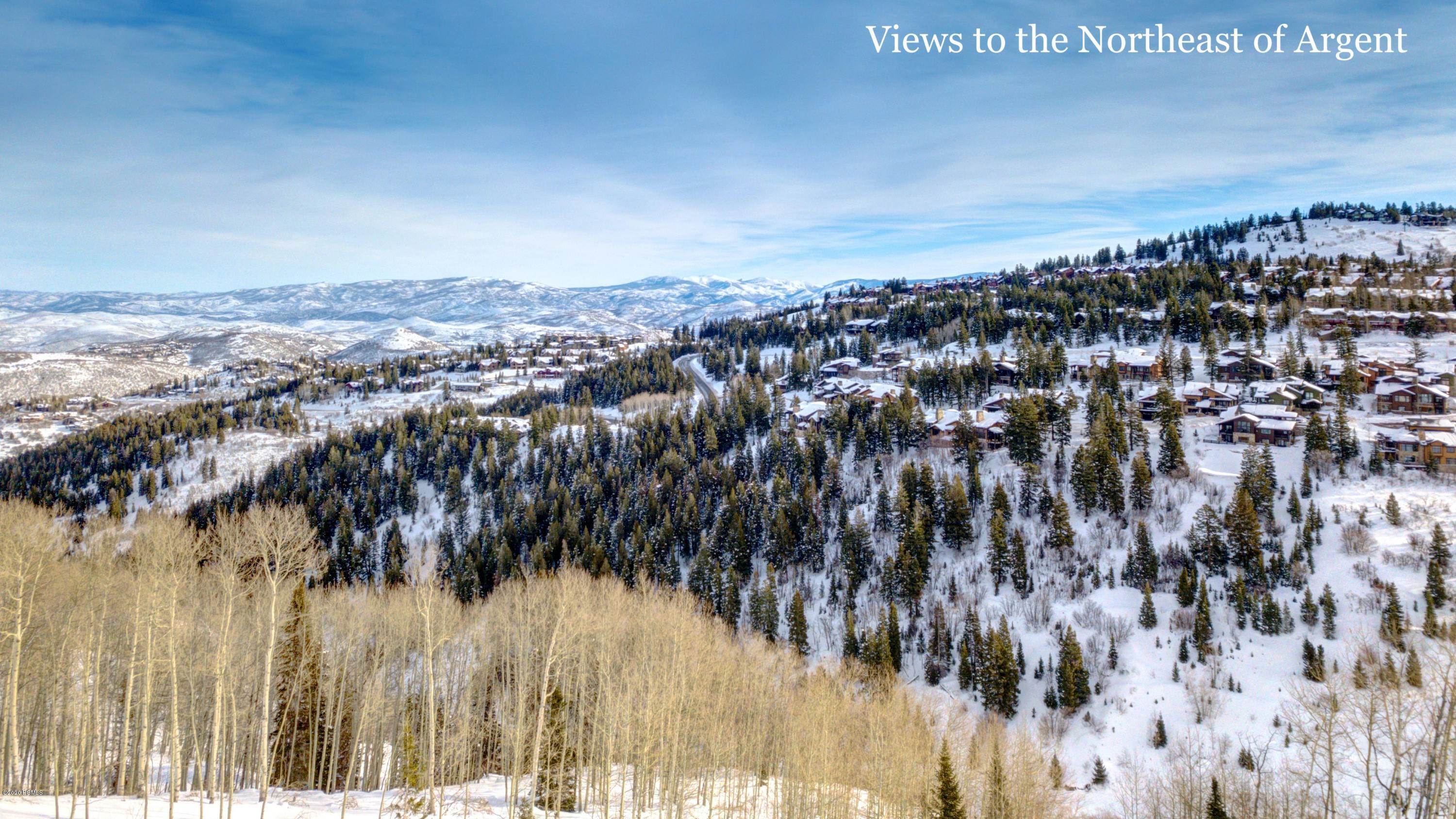 15. Multi-Family Homes for Sale at 7677 Village Way Park City, Utah 84060 United States