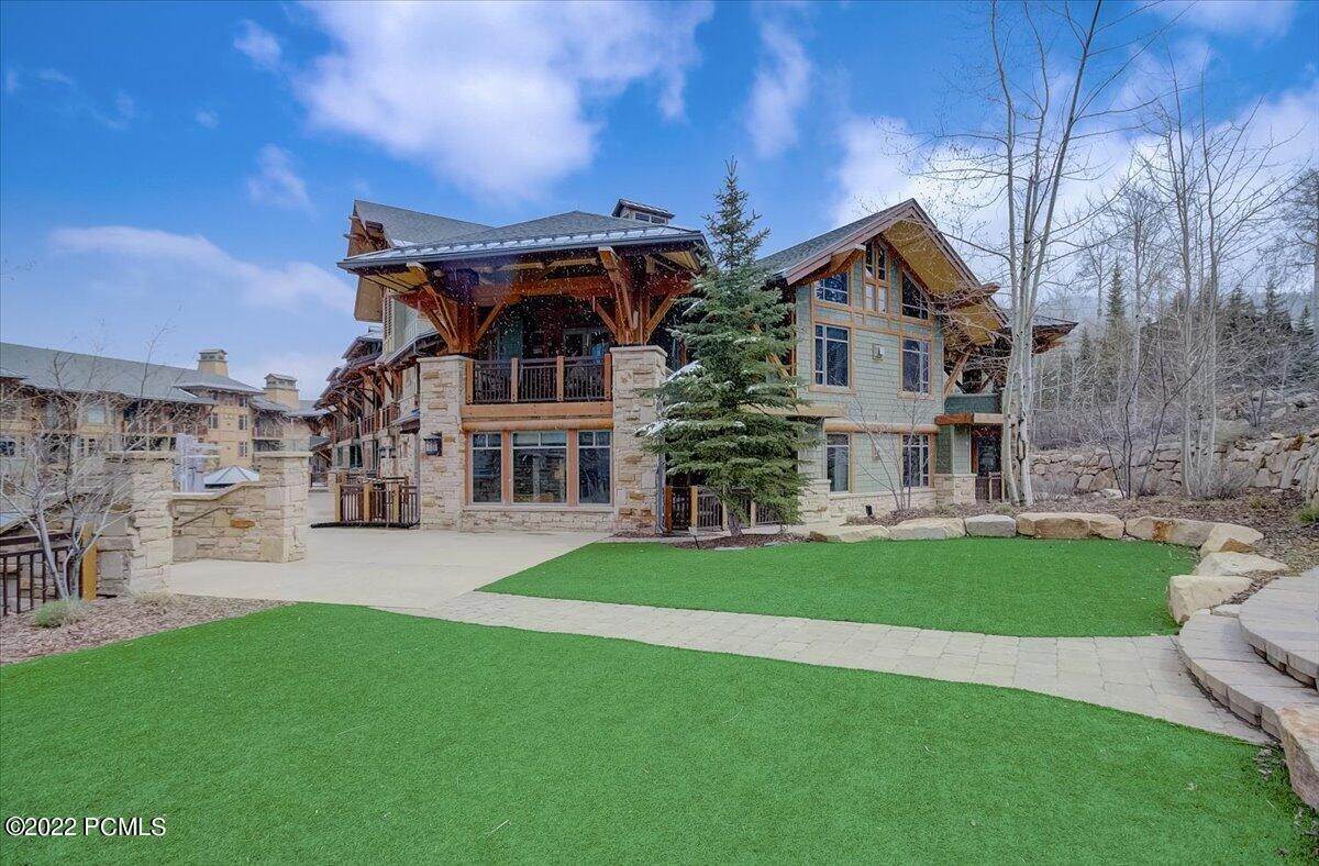 37. Multi-Family Homes for Sale at 3540 Escala Court Park City, Utah 84098 United States
