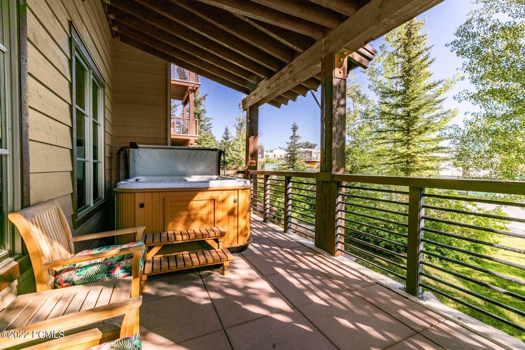 32. Multi-Family Homes for Sale at 1835 Three Kings Drive Park City, Utah 84060 United States