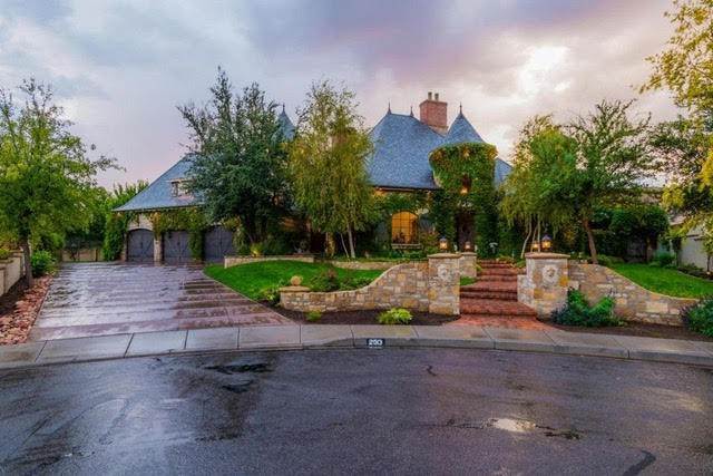 Single Family Homes for Sale at 250 LeGrande Circle Santa Clara, Utah 84765 United States