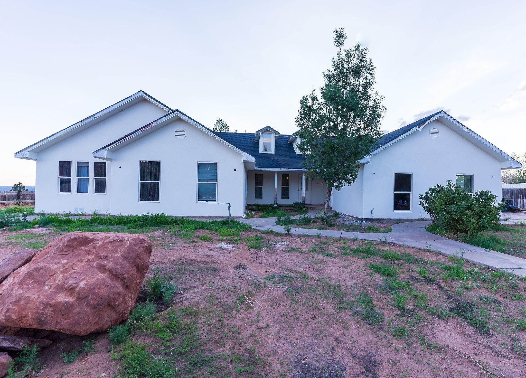 Single Family Homes for Sale at 685 Juniper Street Hildale, Utah 84784 United States