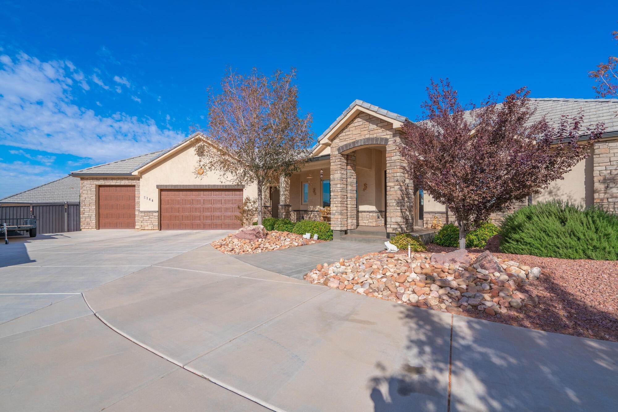 Single Family Homes for Sale at 2144 Redstone Road Hurricane, Utah 84737 United States