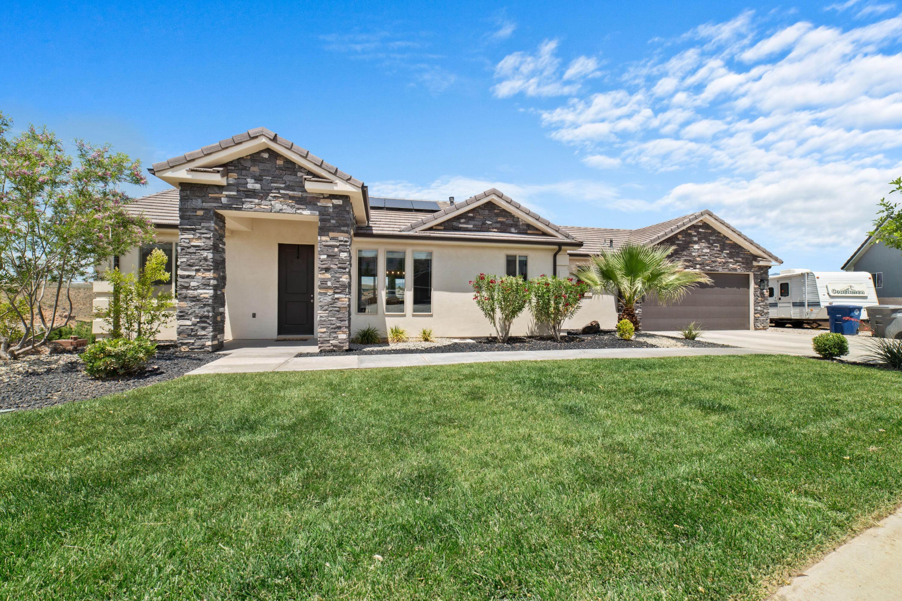 Single Family Homes for Sale at 806 370 La Verkin, Utah 84745 United States