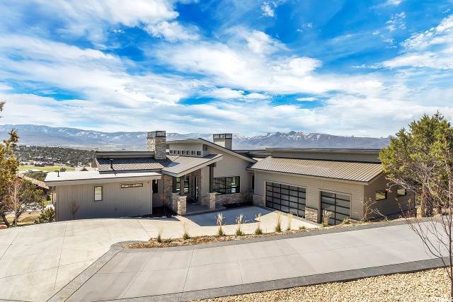 Single Family Homes for Sale at 748 EXPLORER PEAK Drive Heber City, Utah 84032 United States