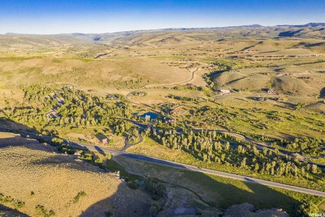 19. Single Family Homes for Sale at 6663 TWILIGHT STAR Circle Heber City, Utah 84032 United States