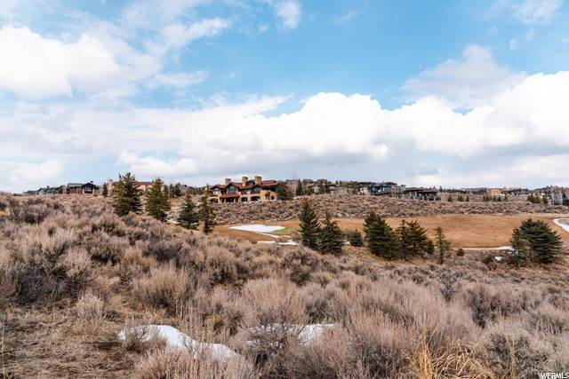 8. Single Family Homes for Sale at 7560 WEST HILLS Trail Park City, Utah 84098 United States