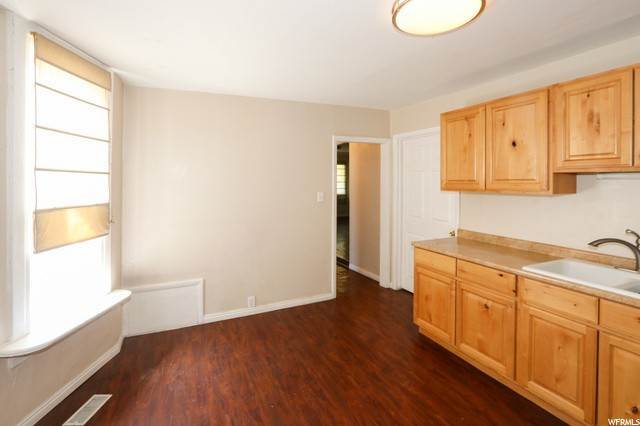 24. Duplex Homes for Sale at 669 400 Salt Lake City, Utah 84111 United States