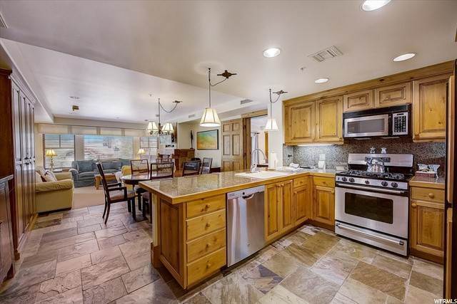 10. Condominiums for Sale at 2900 DEER VALLEY Drive Deer Valley, Utah 84060 United States