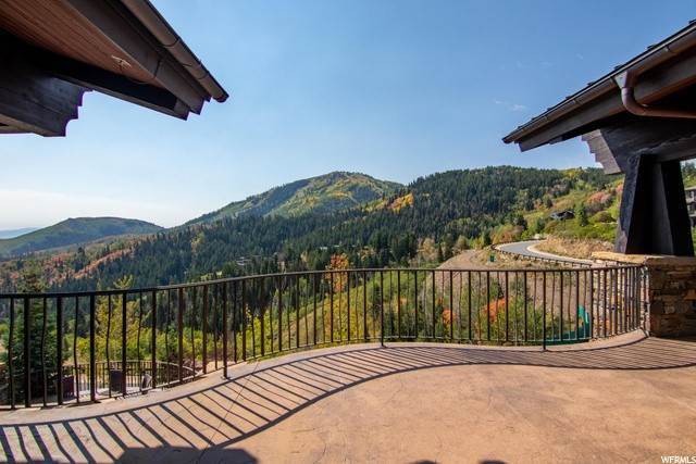 39. Single Family Homes for Sale at 10153 SUMMIT VIEW Drive Park City, Utah 84060 United States
