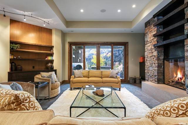 47. Single Family Homes for Sale at 10153 SUMMIT VIEW Drive Park City, Utah 84060 United States