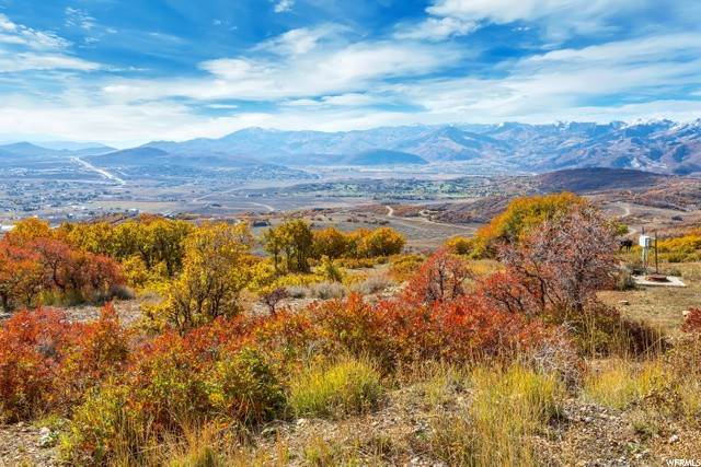 7. Single Family Homes for Sale at 1731 LOWER COVE Road Park City, Utah 84098 United States