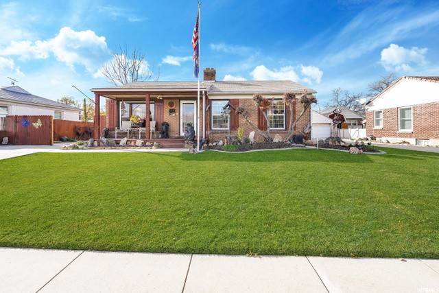 Single Family Homes for Sale at 665 GRENOBLE Street Salt Lake City, Utah 84116 United States