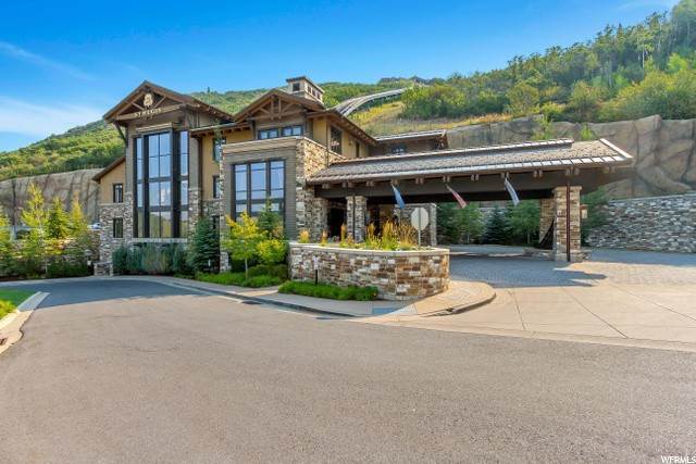 44. Condominiums for Sale at 2300 DEER VALLEY Drive Park City, Utah 84060 United States
