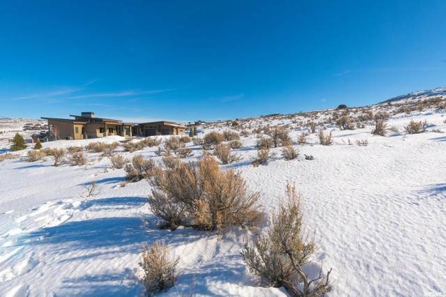 27. Single Family Homes for Sale at 7263 CADDIS Drive Heber City, Utah 84032 United States