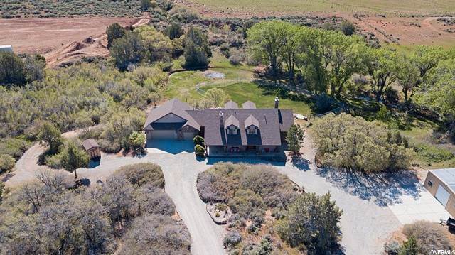 Single Family Homes for Sale at 2063 OLD HIGHWAY 91 New Harmony, Utah 84757 United States