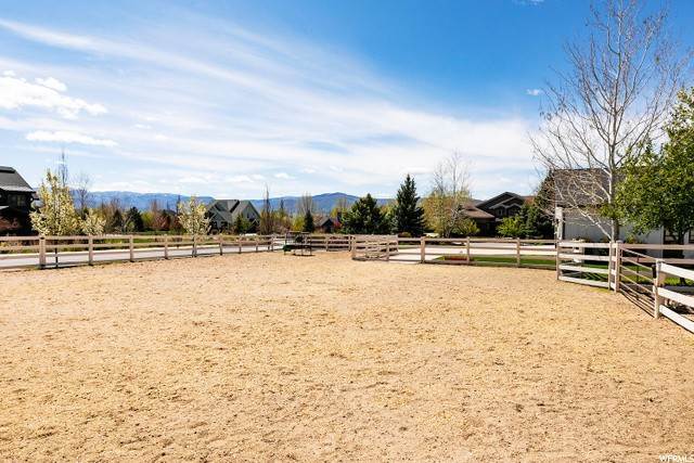 49. Single Family Homes for Sale at 745 DUTCH VALLEY Drive Midway, Utah 84049 United States