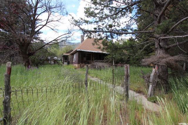 Single Family Homes for Sale at 1786 HOBBLECREEK CYN Springville, Utah 84663 United States