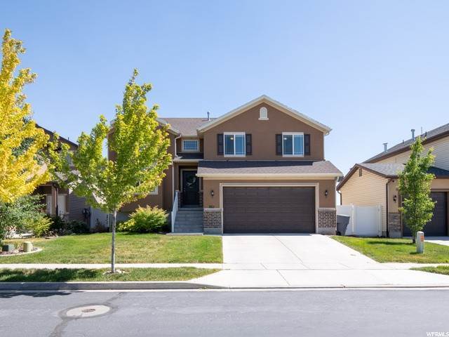 Single Family Homes for Sale at 921 FARNHAM Drive North Salt Lake, Utah 84054 United States