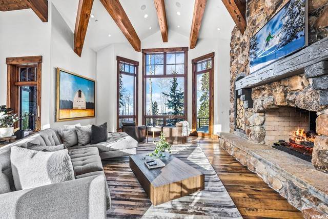 15. Single Family Homes for Sale at 105 WHITE PINE CANYON Road Park City, Utah 84060 United States