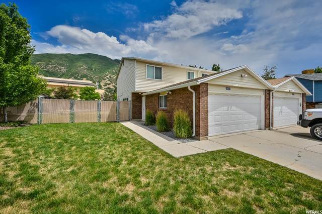 Twin Home for Sale at 7877 CHADBOURNE Drive Salt Lake City, Utah 84121 United States
