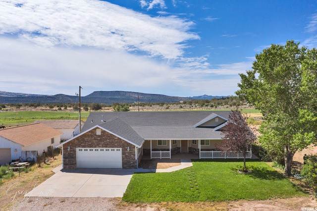 Single Family Homes for Sale at 166 PIONEER Circle Veyo, Utah 84782 United States