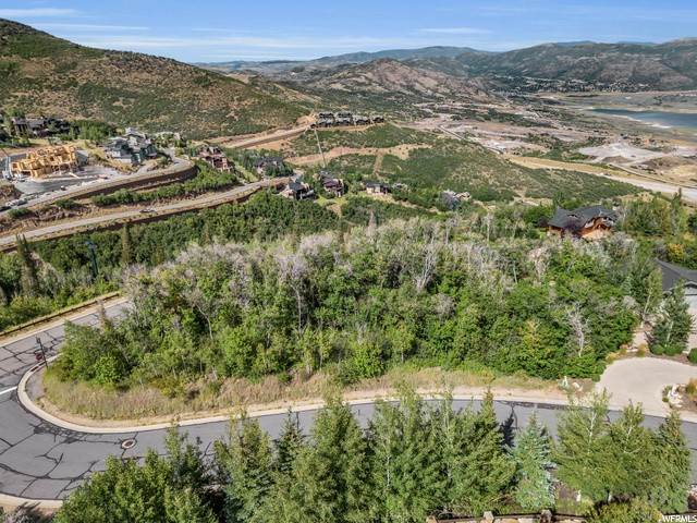 16. Single Family Homes for Sale at 3062 PIOCHE Court Heber City, Utah 84032 United States