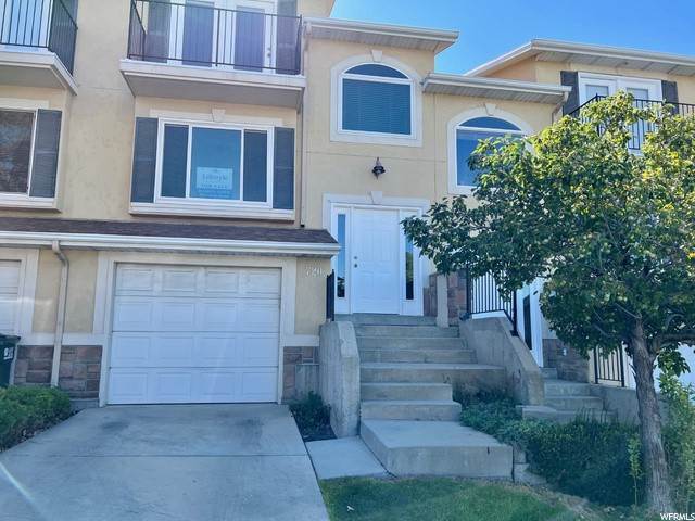 Townhouse for Sale at 720 FAIRWAY VIEW Drive Sandy, Utah 84070 United States