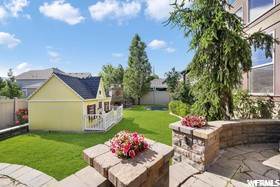 41. Single Family Homes for Sale at 10929 NAVARRO WAY South Jordan, Utah 84009 United States