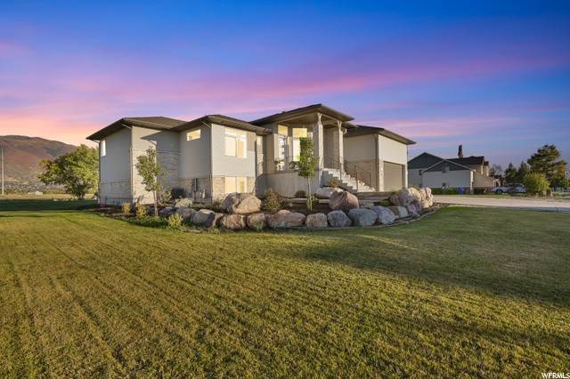 Single Family Homes for Sale at 363 COMANCHE Road Farmington, Utah 84025 United States