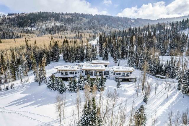 25. Single Family Homes for Sale at 313 WHITE PINE CANYON Road Park City, Utah 84060 United States