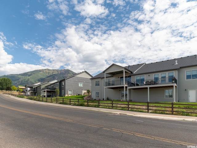 34. Twin Home for Sale at 124 PARKSIDE LOOP Elk Ridge, Utah 84651 United States