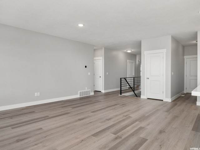 9. Twin Home for Sale at 124 PARKSIDE LOOP Elk Ridge, Utah 84651 United States