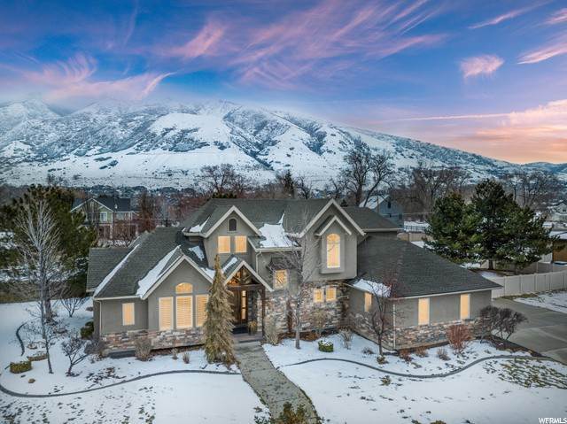 5. Single Family Homes for Sale at 12923 MICKELSEN Place Draper, Utah 84020 United States