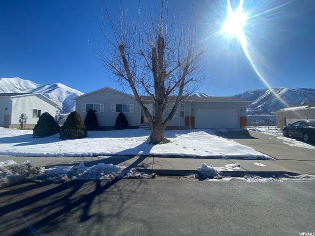 Single Family Homes for Sale at 1633 SPANISH RIDGE Drive Spanish Fork, Utah 84660 United States