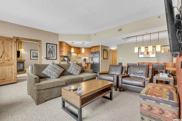 Condominiums for Sale at 3855 GRAND SUMMIT Drive Park City, Utah 84098 United States