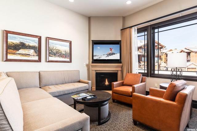 Condominiums for Sale at 2100 FROSTWOOD BLVD Park City, Utah 84098 United States