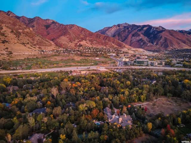 12. Single Family Homes for Sale at 2750 CREEK CROSSING Lane Holladay, Utah 84121 United States