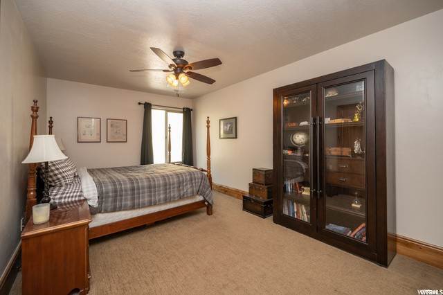 29. Single Family Homes for Sale at 2503 700 Springville, Utah 84663 United States