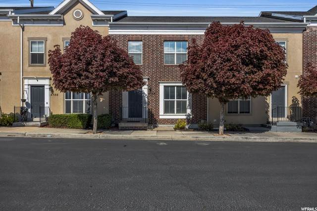Townhouse for Sale at 4784 HUNTLY Drive Murray, Utah 84107 United States