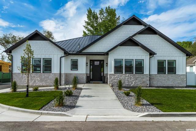 Single Family Homes for Sale at 4465 DUTCHMAN Lane Riverton, Utah 84065 United States