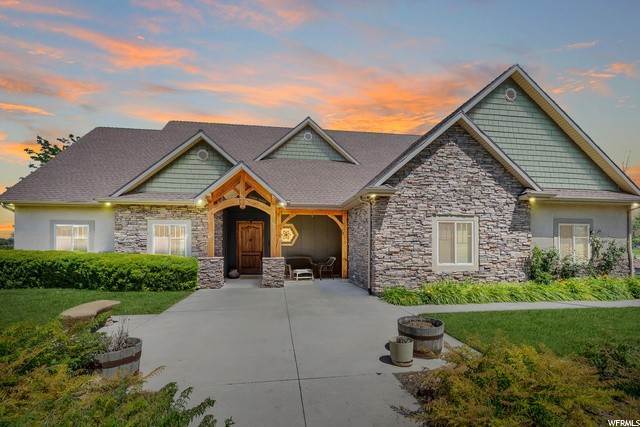 Single Family Homes for Sale at 3692 5600 Spanish Fork, Utah 84660 United States