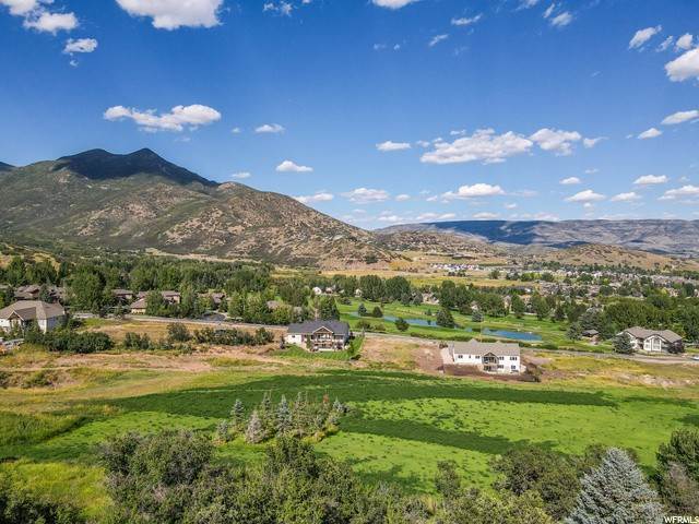 30. Condominiums for Sale at 1075 OBERLAND Drive Midway, Utah 84049 United States