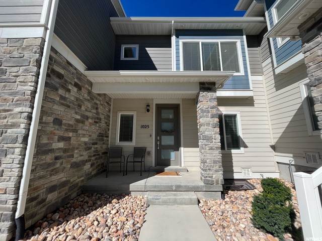 Townhouse for Sale at 1025 SAPPHIRE PEAK Drive Bluffdale, Utah 84065 United States