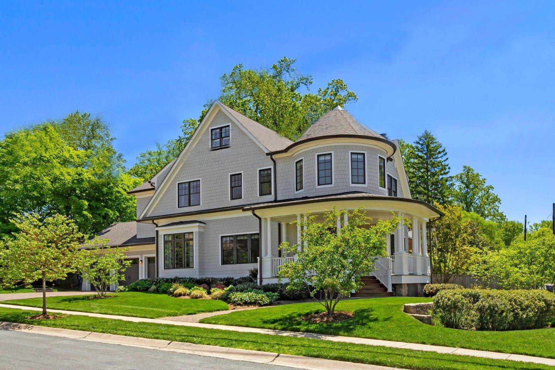 Single Family Homes for Sale at 6104 Landon Ln Bethesda, Maryland 20817 United States