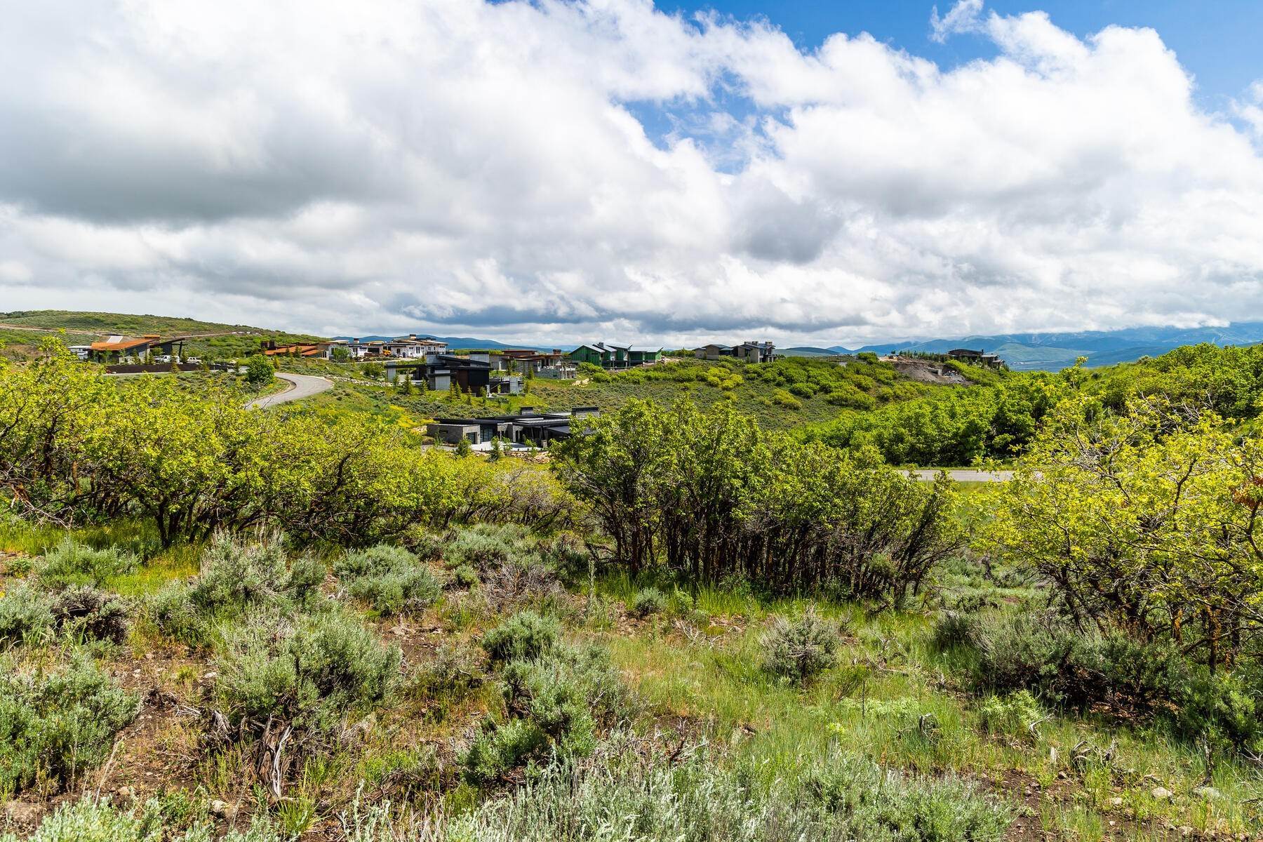 3. Land for Sale at Deer Valley Views! Golf Membership Available 2727 E Canyon Gate Rd, Lot 38 Park City, Utah 84098 United States