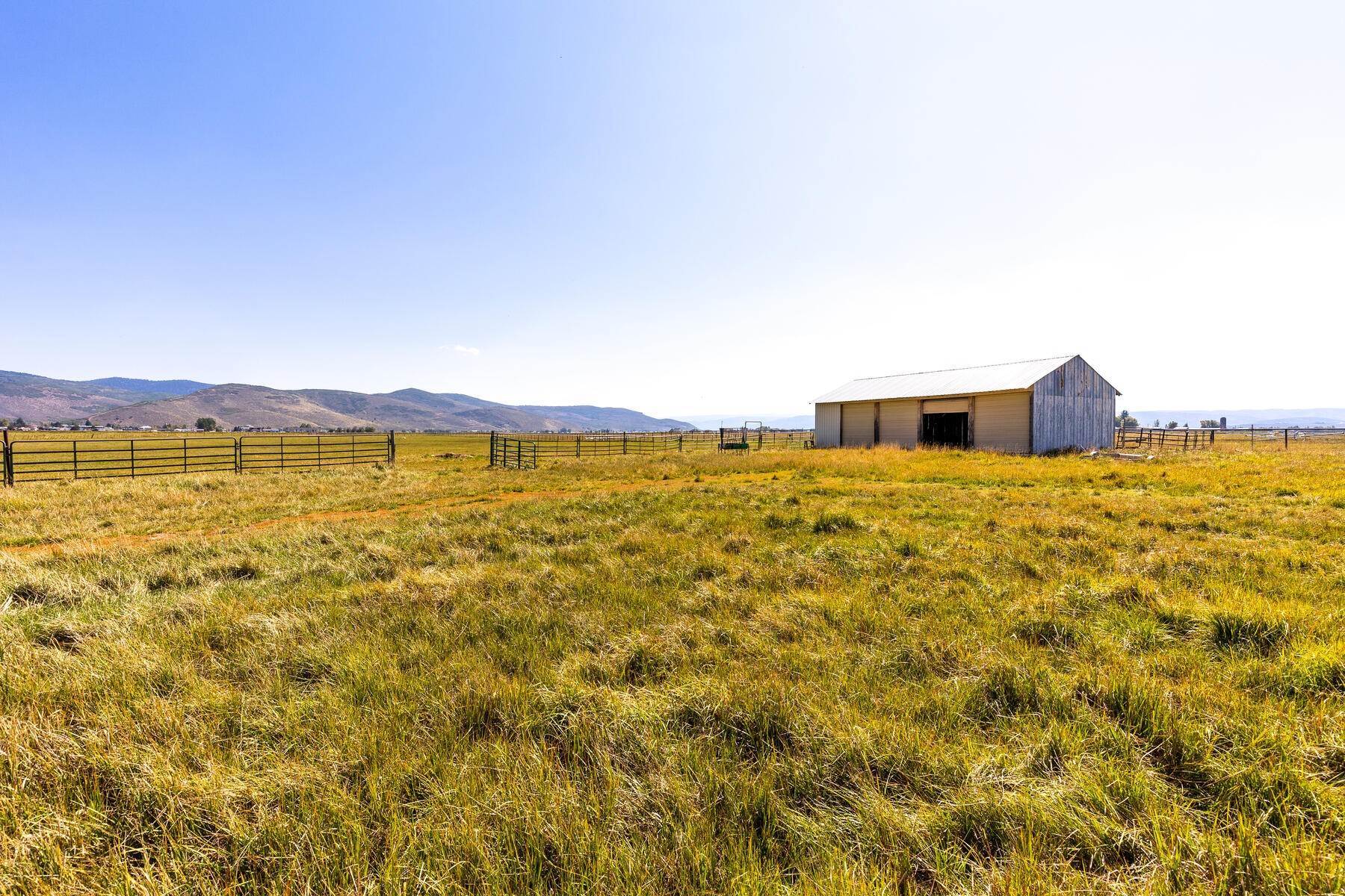 19. Land for Sale at Flat and Fenced Horse Property With 4 Bay Garage 553 West 200 South Kamas, Utah 84036 United States