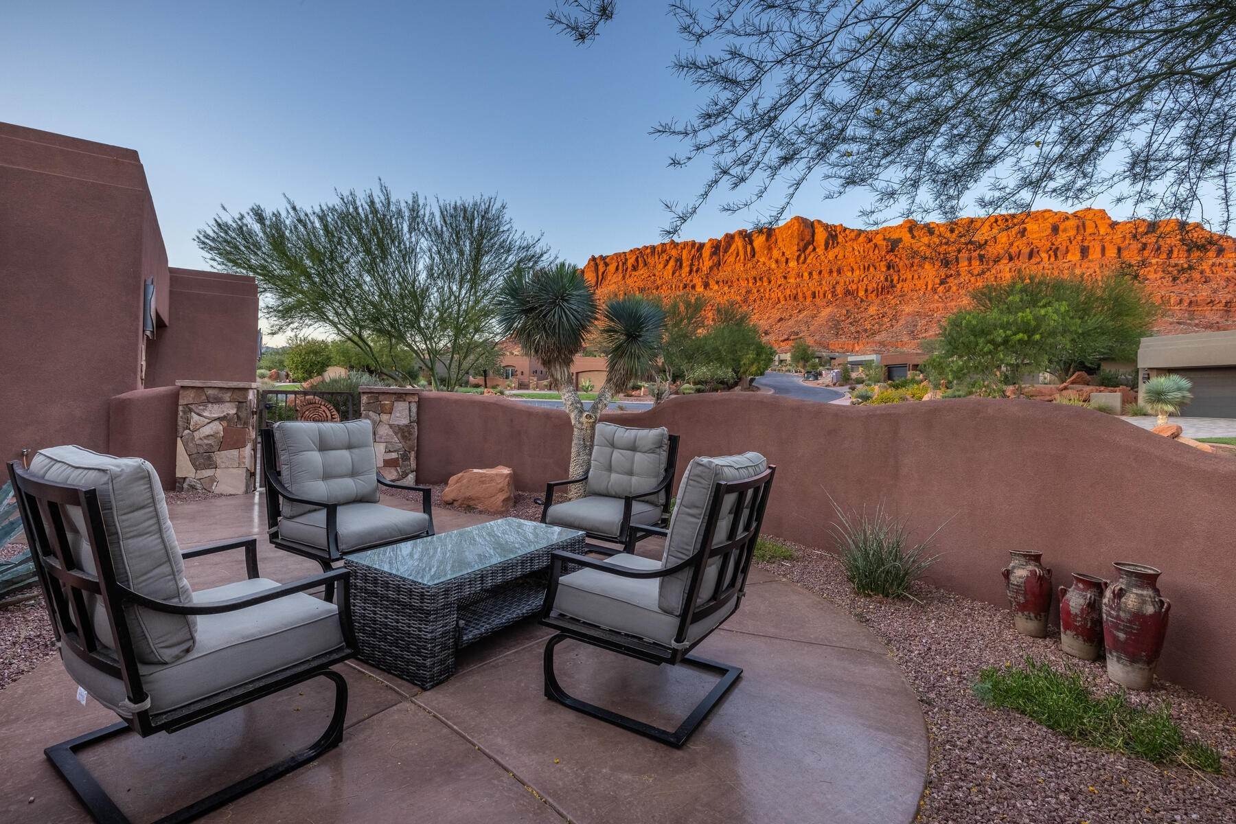 30. Single Family Homes for Sale at Views Of Southern Utah's Premier Golf Course & Red Rocks, Entrada 2331 W Entrada Trail, #72 St. George, Utah 84770 United States