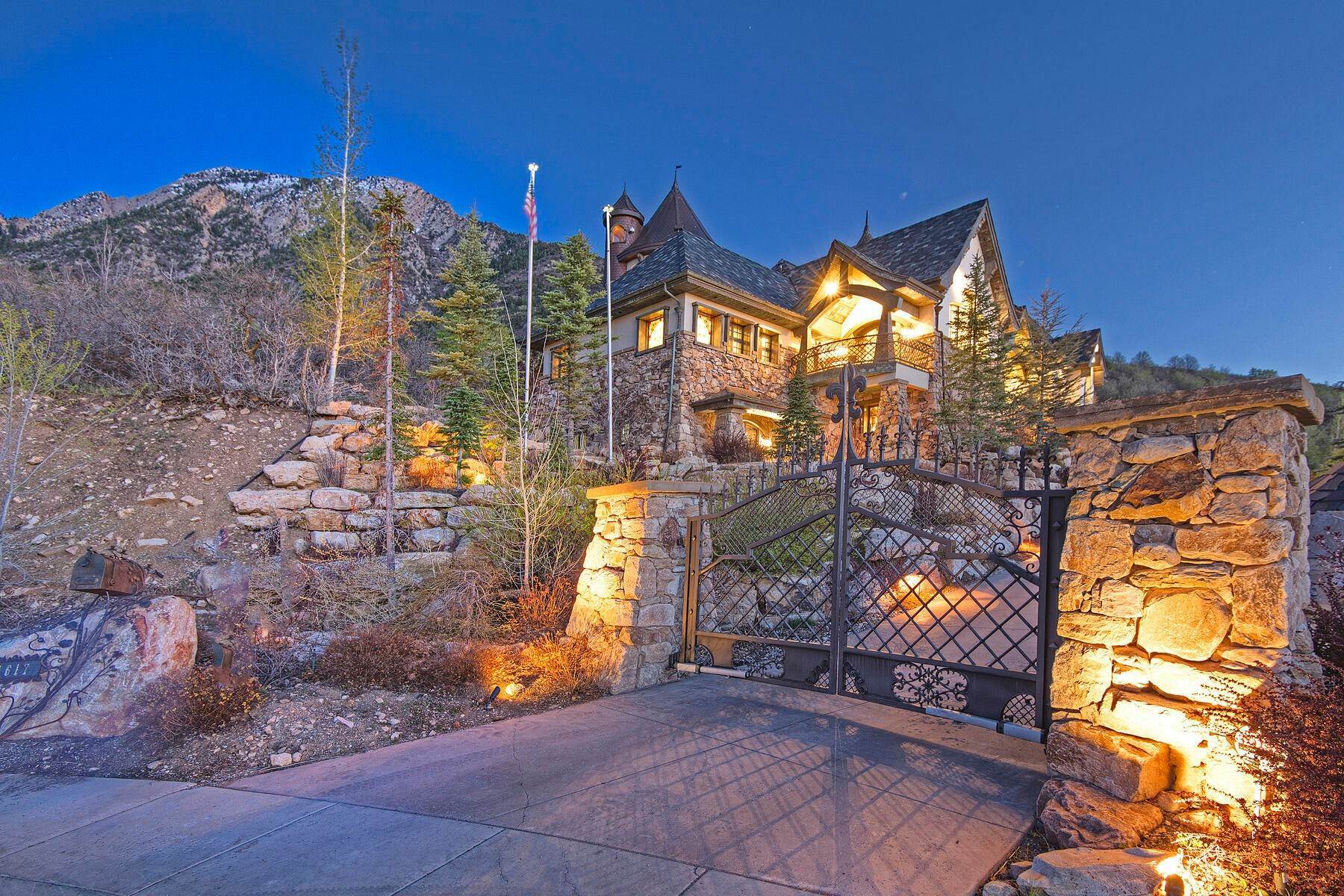 2. Single Family Homes for Sale at Majestic Mountain Enclave 4623 S Jupiter Dr Salt Lake City, Utah 84124 United States