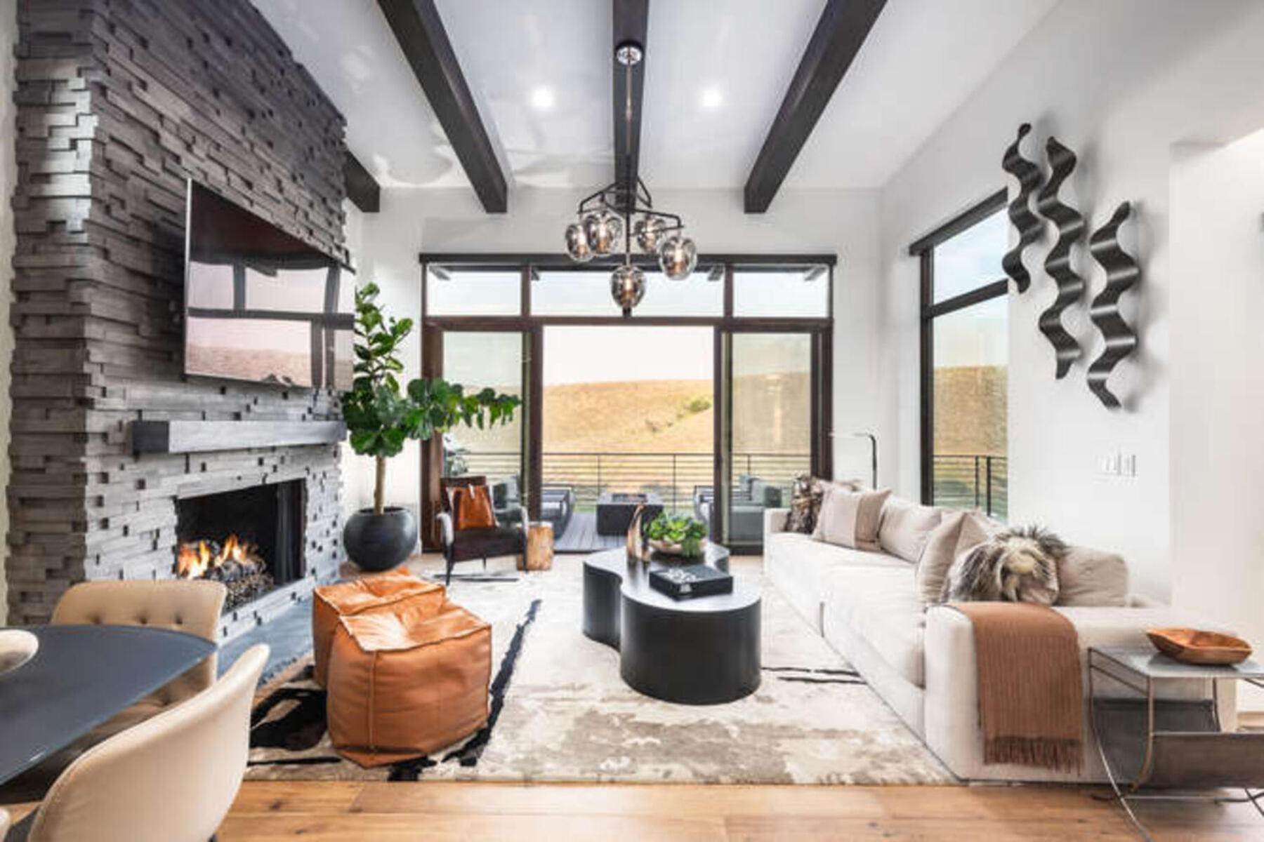 5. Single Family Homes for Sale at Custom Turnkey Home in Promontory’s Nicklaus Village 6768 Golden Bear Loop West Park City, Utah 84098 United States