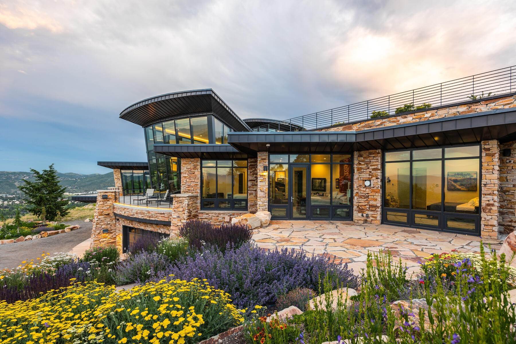 12. Single Family Homes for Sale at Modern Masterpiece on over 9 Acres in Park City 374 Mountain Top Drive Park City, Utah 84060 United States